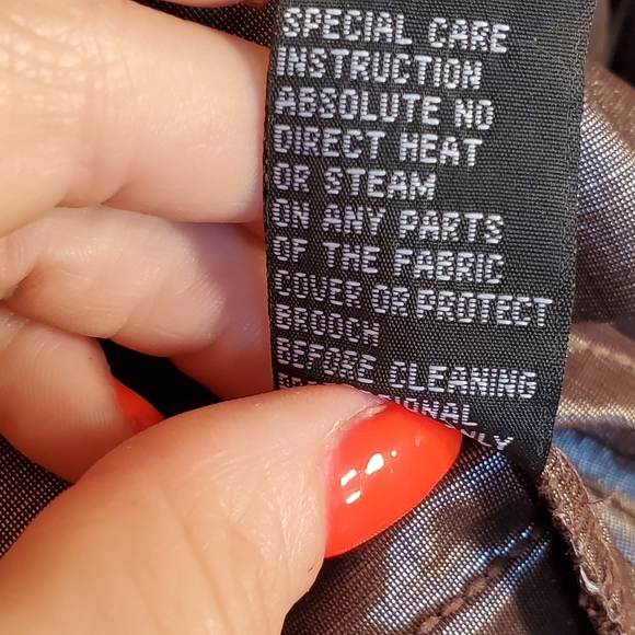 Exquisite KM Collection Party Blouse - Picture 11 of 13